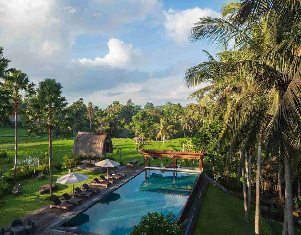 private airport transfer dijiwa resort